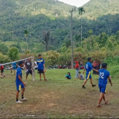 Tim Sepak Takraw MA Tengah Lembang Berhasil Tembus 8 Besar di Piala Sapotinggi Cup