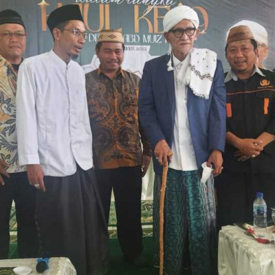 Warga Kemenag Parepare Hadiri HAUL ke-9 KH. Abdul Muiz Kabry