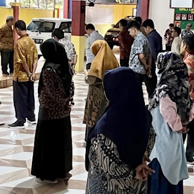 Sukseskan Program Pengawas Jabarkan Tupoksi Pada Apel Pegawai