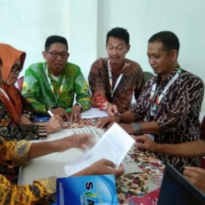 Pendidik MIN 2 Sinjai Ikuti Penguatan Moderasi Beragama