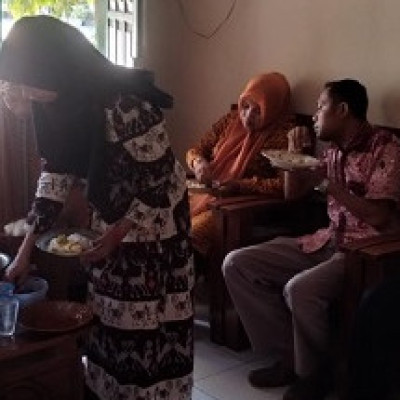 Warga MIN 2 Bone Amankan Kampung Tengah di Ruang PTSP