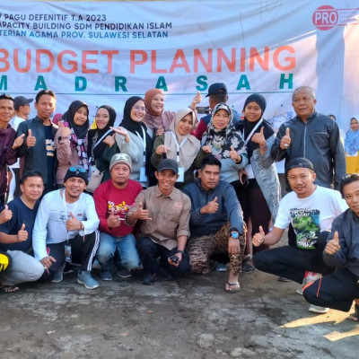 Kamad dan Tim Keuangan MTsN 1 Bone Sukseskan Budget Planning