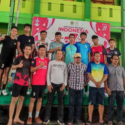 Tim Takraw Guru MAN 2 Kota Makassar Latihan Bersama Tim KODAM dan PORPRO Kab. Gowa