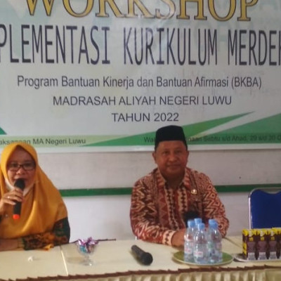 Kakankemenag Luwu Buka Workshop Implementasi Kurikulum Merdeka Di MAN LUWU