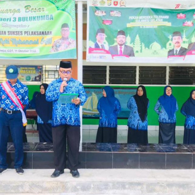 Kenang Jasa Pahlawan, MTsN 3 Bulukumba Gelar Upacara Peringatan Hari Pahlawan