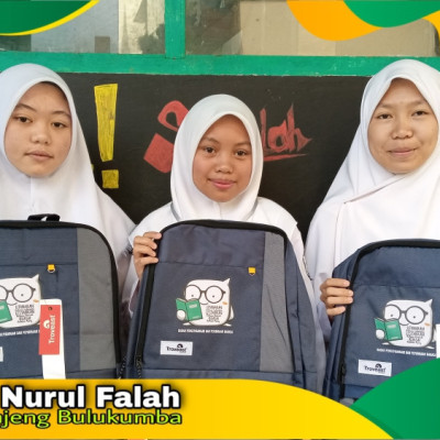 Tiga Siswa MA PP Nurul Falah Raih Penghargaan dari Badan Bahasa Kemdikbudristek RI