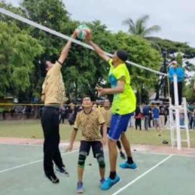 Pertandingan Bola Volly Putra Kemenag Kab. Sinjai Warnai Kemeriahan HAB ke-77