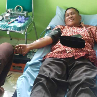 Gandeng PMI Kota Parepare, Pontren Al Badar Gelar Aksi Donor Darah
