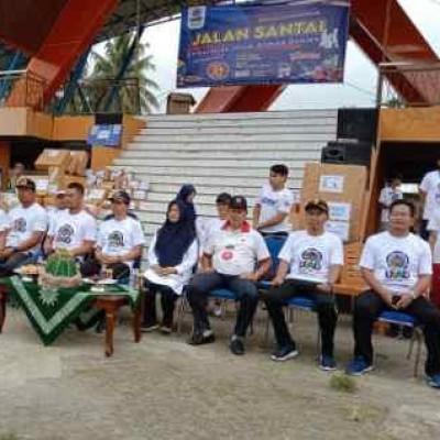 Kakankemenag Sinjai Meriahkan Jalan Santai Universitas Islam Ahmad Dahlan Sinjai