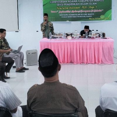 Seksi PAIS Kemenag Maros Gelar FGD Moderasi Beragama bagi Guru