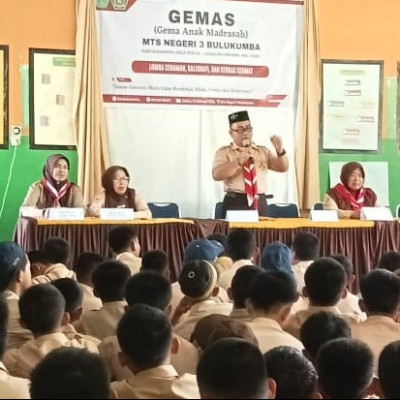 Kepala MTsN 3 Bulukumba Resmi Membuka Lomba GEMAS