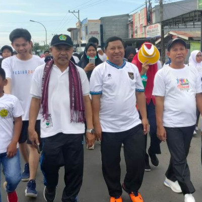 Kakan Kemenag Luwu Ikut Meriahkan Jalan Santai Anti Mager