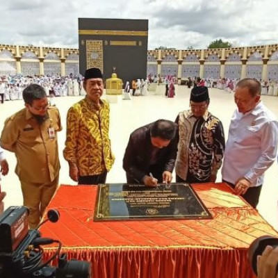 Resmikan Sarana Baru Manasik Haji di Makassar, Ketua Komisi VIII DPR RI dan Dirjen PHU Sebut UPT Asrama Haji Sudiang Sangat Kreatif