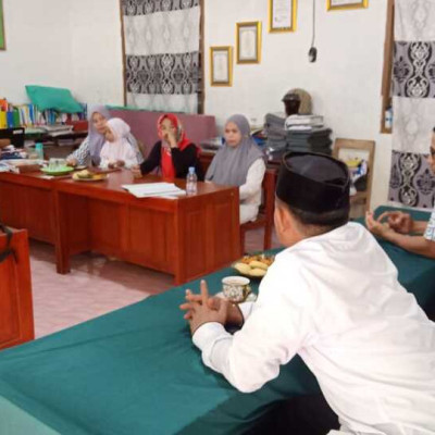 Jalin Silaturahmi, MTs DDI Labukkang Raya Gelar Rapat dengan Orang Tua Siswa