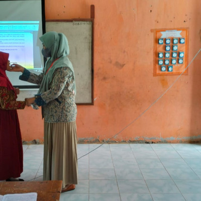 Puskesmas Bonto Bangun Gelar Program Pemberian Obat Cacing di MIS Karama