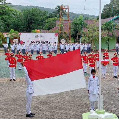 Ragam Langgam Persembahan Siswa Kelas XII MAN 2 Kota Parepare pada 'Last Ceremony'