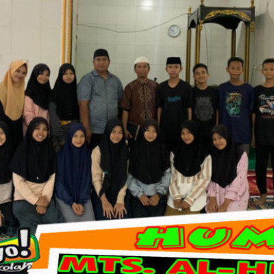 Songsong Bulan Ramadan, MTs Alhuda Mannaungi Siapkan Dai Daiyah