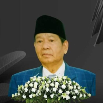 In Memoriam Prof. KH. Iskandar Idy
