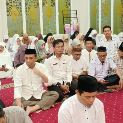 Dukung Rekor MURI, Ribuan Siswa Madrasah di Gowa Ngaji Bareng