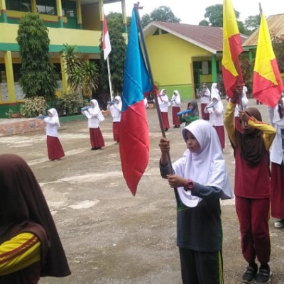 Olah Keterampilan Bermain Musik Peserta Didik, MIN 1 Bone Giatkan Latihan Drumband