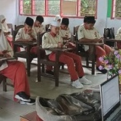 Penilaian Akhir Semester Siswa Punya Hak Mendapat Informasi Tentang Perolehan Nilainya