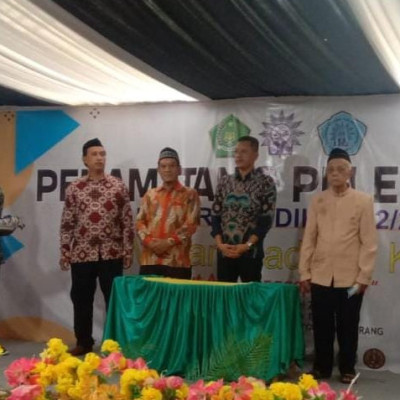 Plh. Seksi Penmad Kemenag Gowa Hadiri Penamatan MTs Muhammadiyah Kaluarrang