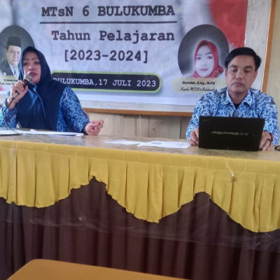 Kepala MTsN 6 Bulukumba Menggelar Rapat Koordinasi Rutin Bulan Juli 2023