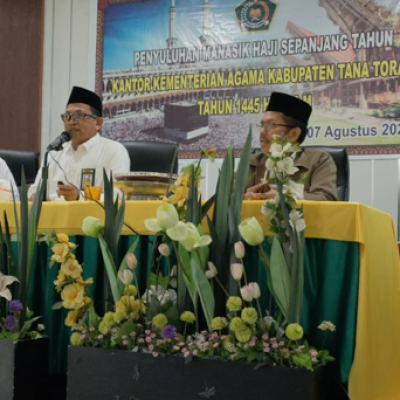 Wakili Kakanwil, H. Ikbal Ismail Buka Manasik Haji Sepanjang Tahun Kemenag Tana Toraja