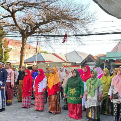 Upacara HUT ke-78 RI di Kemenag Gowa Bertabur Baju Adat Nusantara
