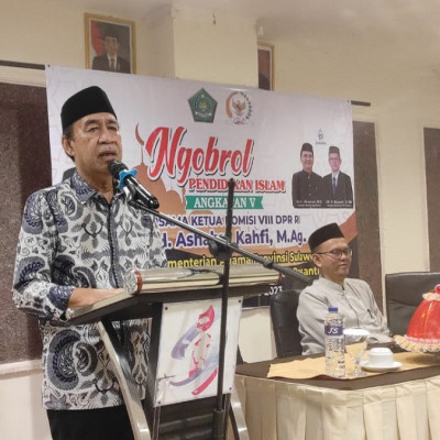 PD. Pontren Kemenag Sulsel "NGOPI" Ajak Ketua Komisi VIII DPR RI