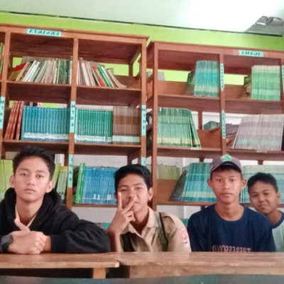 Guru BK MTsN 5 Bulukumba Berikan  Bimbingan Konseling  Dengan Layanan Responsif Bagi Siswa Bermasalah