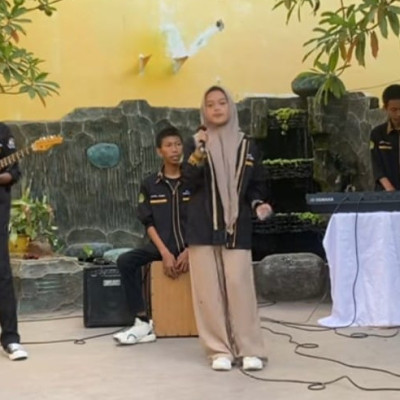 Lolos Finalis Collabonation X-School Music Competition ini yang Dilakukan BESMAP MAN Pinrang