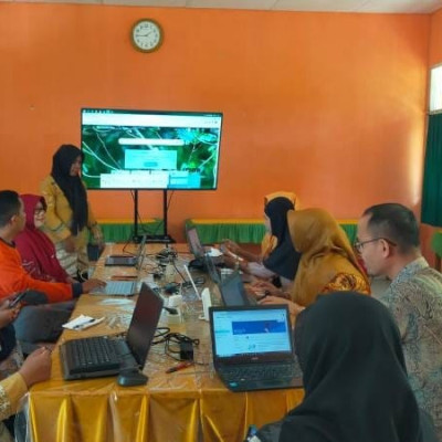 Google Classroom Bantu Tingkatkan Profesionalisme Tendik Di MGMP Mandiri MTsN Kep. Selayar