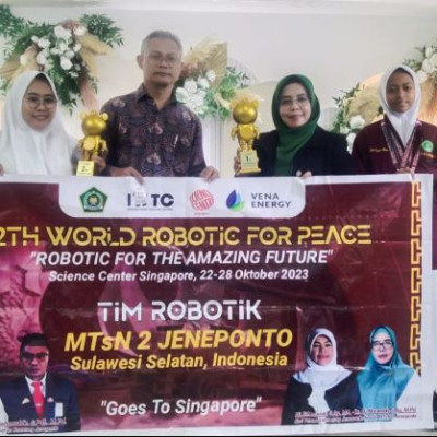 Tim Robotik MTsN 2 Jeneponto Raih 6 Juara dalam Ajang 12th World Robotic Training for Peace 2023