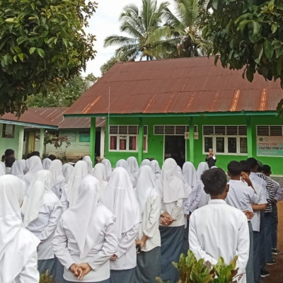 Kepala MAS Darul-Qalam Bulukumba Gelar Apel Pagi, Bahas Perilaku Bullying