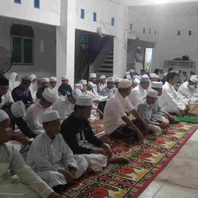 Majelis Dzikir Awwabil Pinrang Gelar Kegiatan Do’a dan Dzikir Bersama di Ponpes Manaratul Awwabin