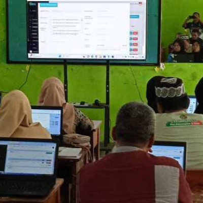 Bagian Kepegawaian Kemenag Pinrang Gelar Sosialisasi Pengimputan Data ASN