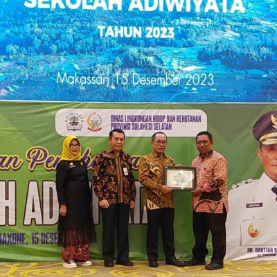 Keren, MIN 2 Gowa Raih Penghargaan Sekolah Adiwiyata Provinsi Sulawesi Selatan