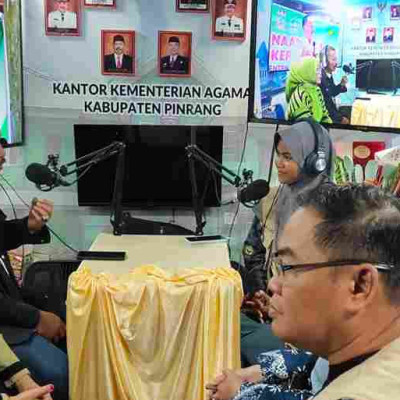 Plt. Kanwil Kemenag Sulsel Jelaskan Program Perioritas di Podcast Lentera MAN Pinrang