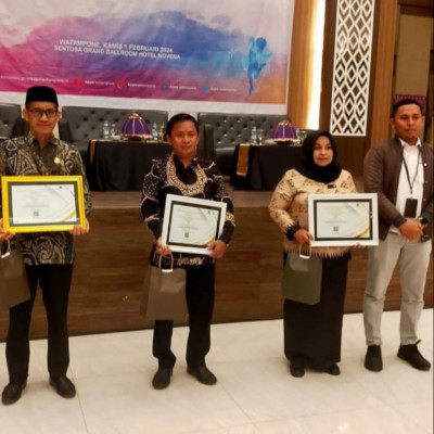 MTsN 1 Bone Terima Penghargaan dari  KPPN Watampone