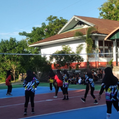 Pelajar SMP/MTs se-Kota Parepare Berlaga di Ajang Posmansa 'Volleyball Cup I'