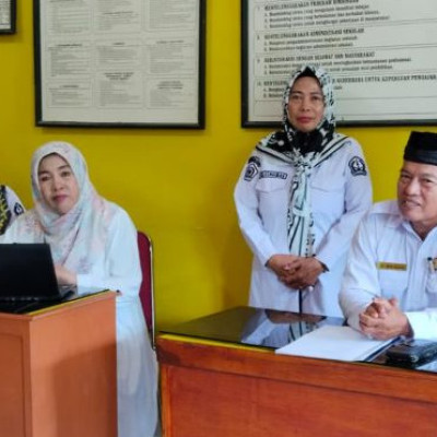 Kunjungan Pengawas di MIN 3 Bone Dukung Peningkatan Kualitas Kepala Madrasah