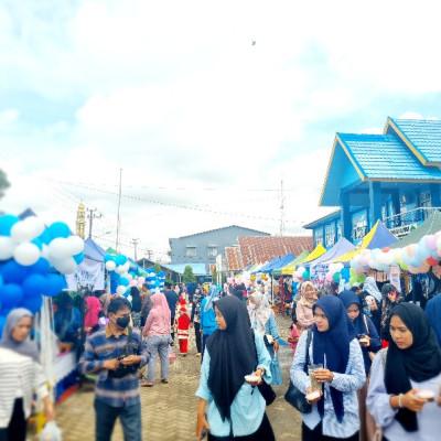 Ramai Market Day di RA Mahad Hadits Al-Junaidiyah Biru