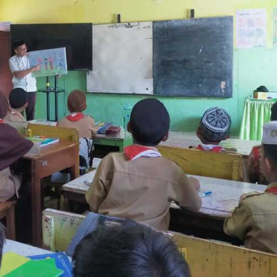 Lindungi Generasi Bangsa, Peserdik MIN 8 Bone Pahami Bahaya Rokok & Narkoba