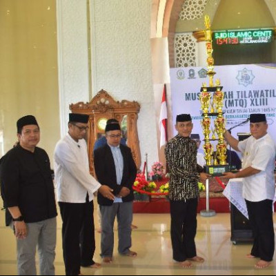 Resmi diTutup PJBupati Sinjai,  Kecamatan Sinjai Utara Raih Juara Umum MTQ ke-43 Tingkat Kabupaten Sinjai