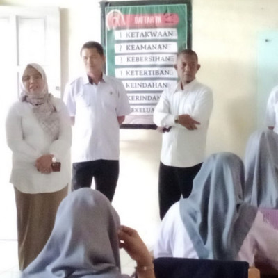 Hari Ke 6 Asesmen Madrasah MAN 1 Kota Makassar dimonitoring 2 Pejabat Kanwil Kemenag Sul Sel
