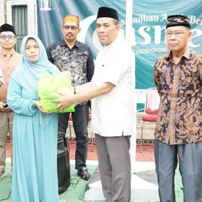 Kolaborasi Sejuta Cinta, Sukacita Mustahik Terima Bantuan Ramadhan di Kemenag Gowa