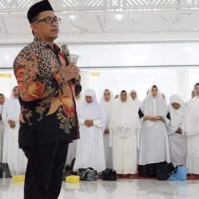 Manasik Haji Kabupaten di Gowa, Ikbal Ajak Jemaah Bertalbiyah dan Istigfar