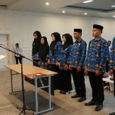 Kakanwil Kemenag Sulsel Lantik dan Serahkan 91 SK PPPK Formasi Guru Tahun 2023, Empat dari Pangkep