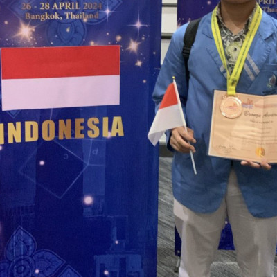 Siswa MAN 2 Kota Makassar Raih Bronze Medal di TIMO 2024